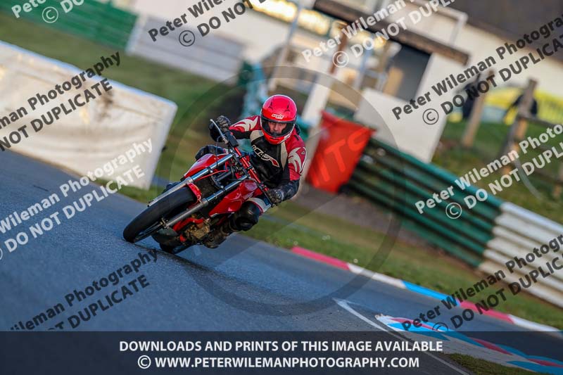PJM Wedding Photography;enduro digital images;event digital images;eventdigitalimages;mallory park;mallory park photographs;mallory park trackday;mallory park trackday photographs;no limits trackdays;peter wileman photography;racing digital images;trackday digital images;trackday photos